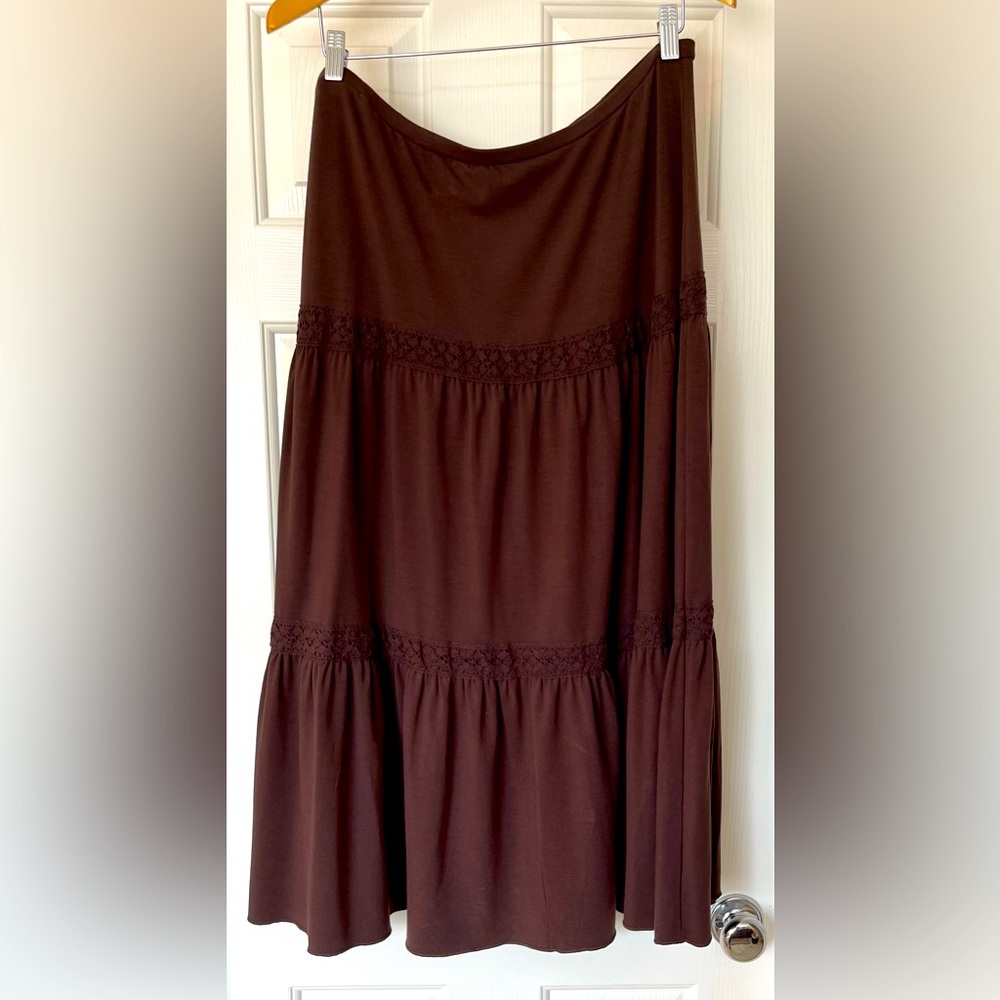 Avenue skirt in size 14/16.